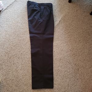 St. John's Bay, 38x34, Navy